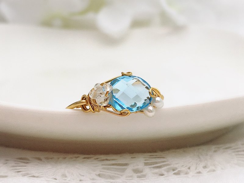 玛丽的花园-瑞士蓝托帕石白托帕石淡水珍珠钢丝戒指 - 戒指 - 宝石 蓝色