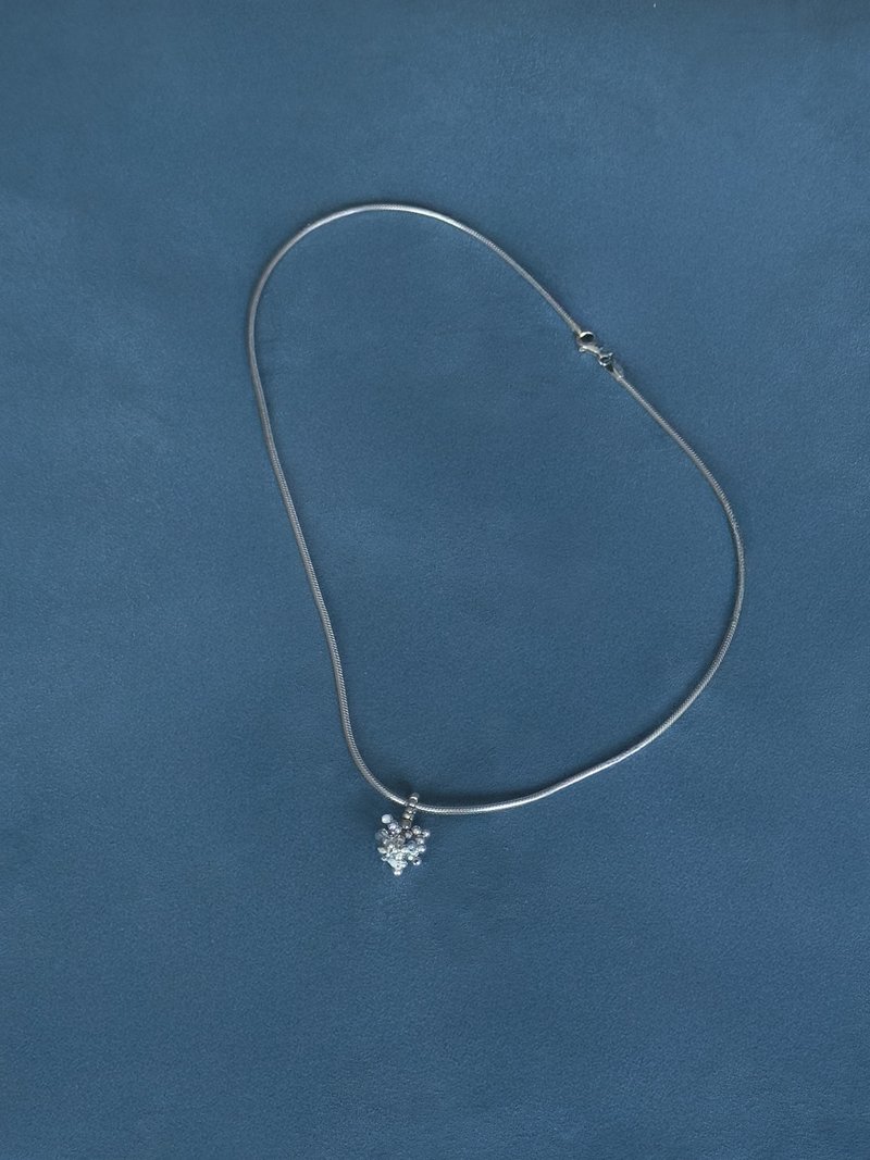 Coral Petite Necklace grey (Sterling Silver) - 项链 - 其他金属 灰色