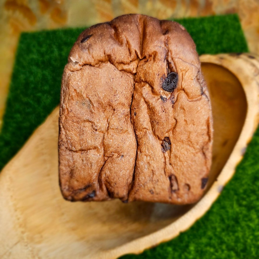 克菲尔法芙娜可可生吐司 Kefir Favona Cocoa Toast Bread - 面包/吐司 - 其他材质 咖啡色