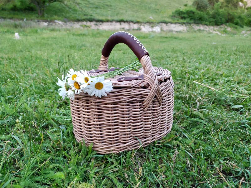 Kids picnic basket with lid. Flower girl basket. - 背包/袋子 - 环保材料 咖啡色