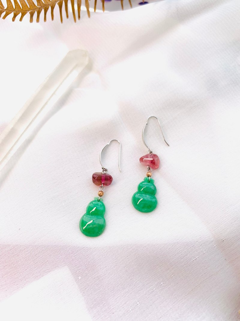 碧玺、翡翠葫芦、585(14)白K金耳勾 - 耳环/耳夹 - 玉石 绿色