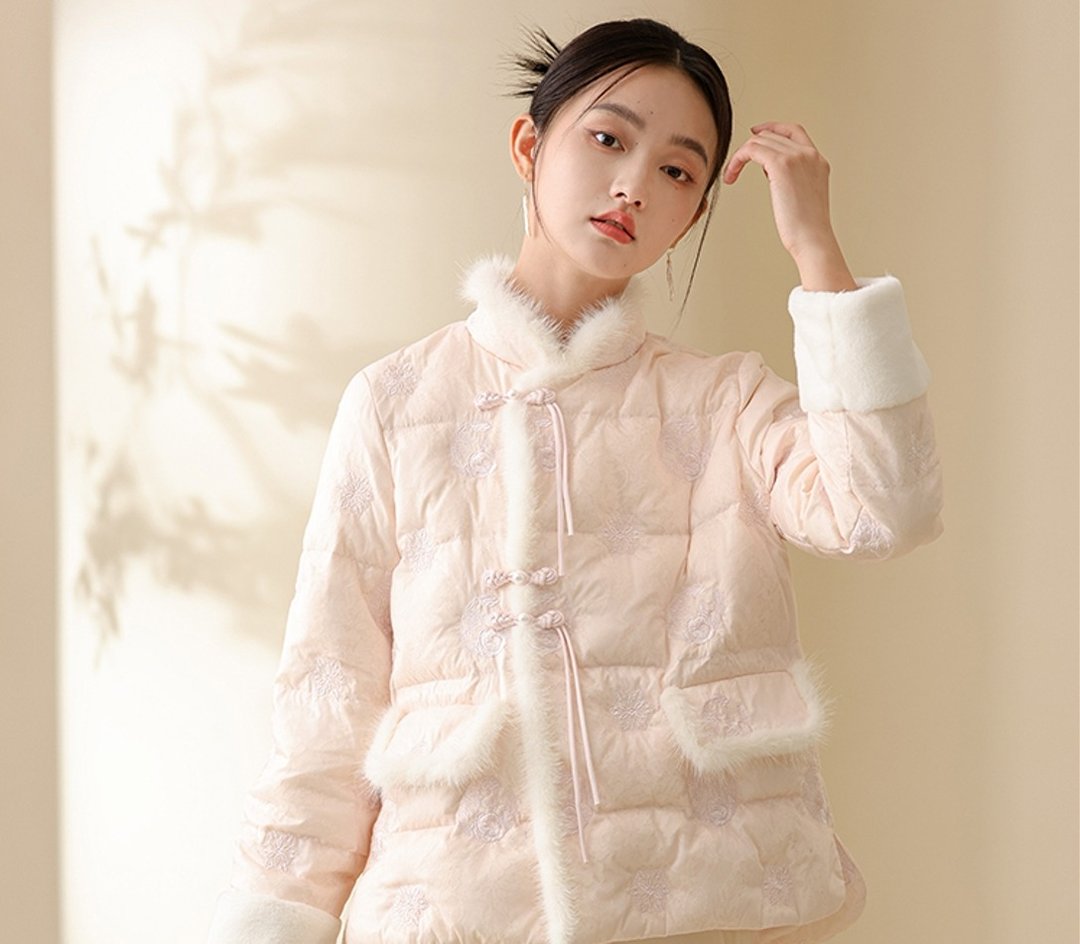 中国风 立领刺绣茶服 白鸭绒保暖羽绒服 - 女装上衣 - 其他材质 粉红色