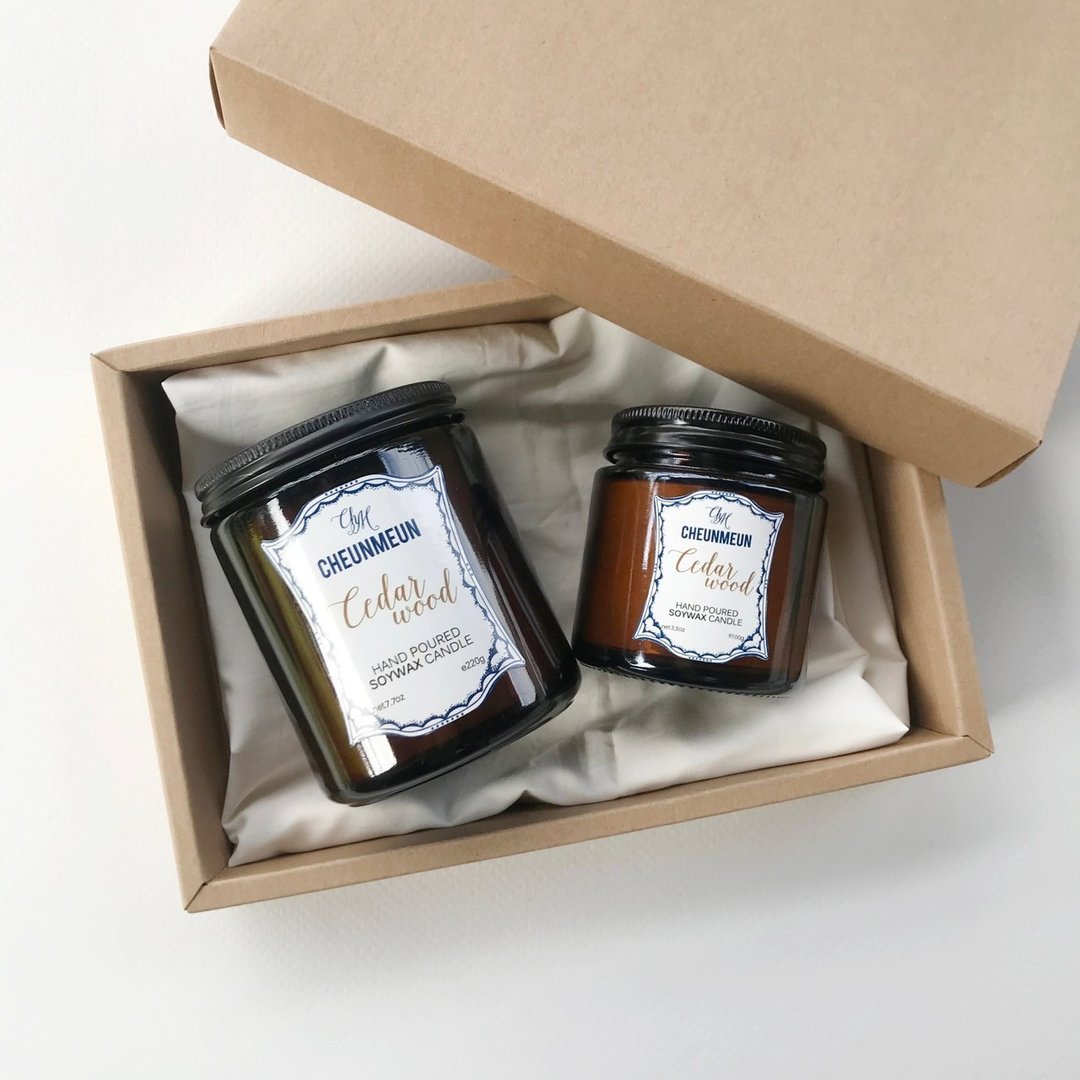 Fresh Home Candle Soy-Wax / CedarWood Scent (gift set) - 蜡烛/烛台 - 植物．花 白色