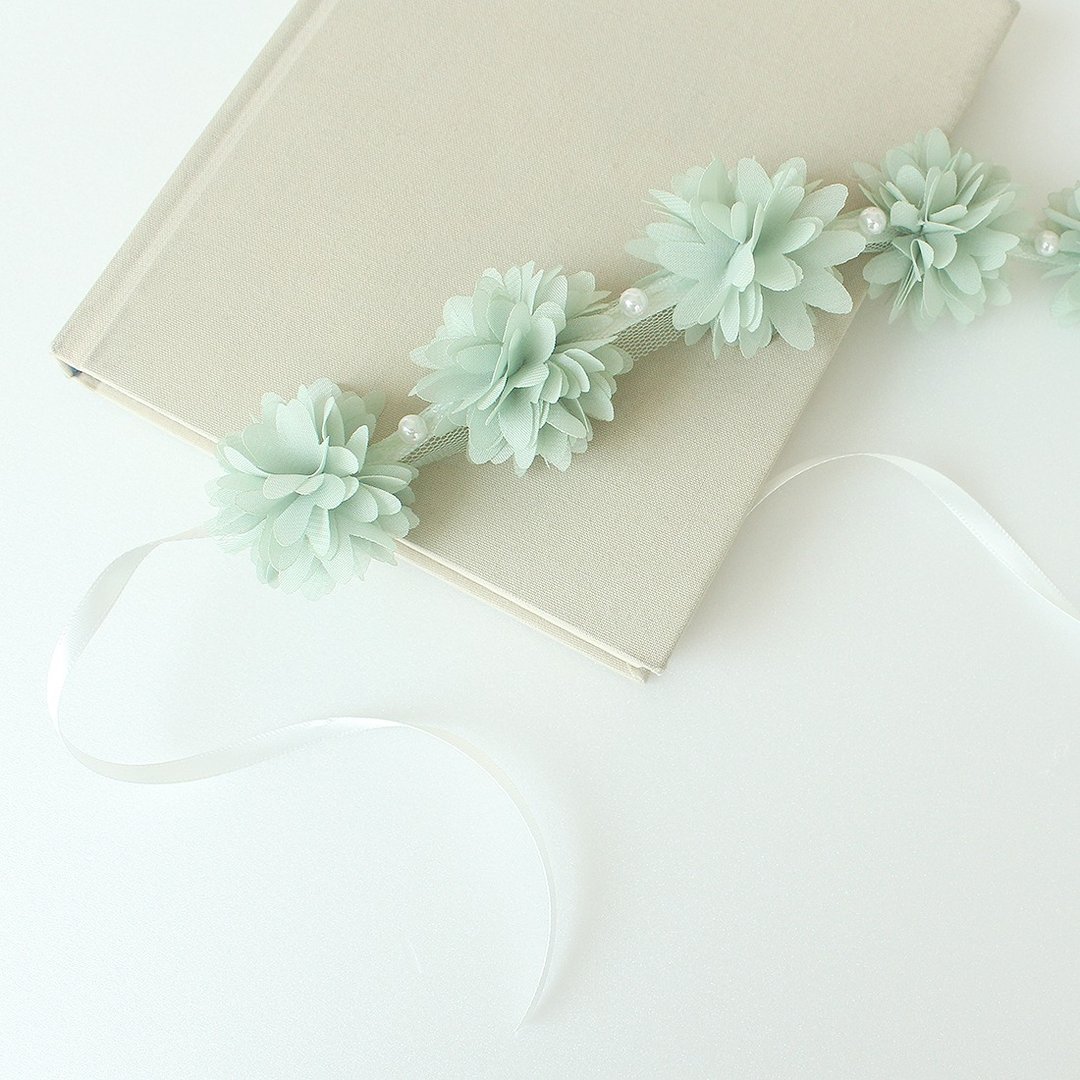 Mint Wrist Corsage Wedding Accessory for Mothers, Aunts, Sisters,Wedding Corsage - 胸花/手腕花 - 聚酯纤维 