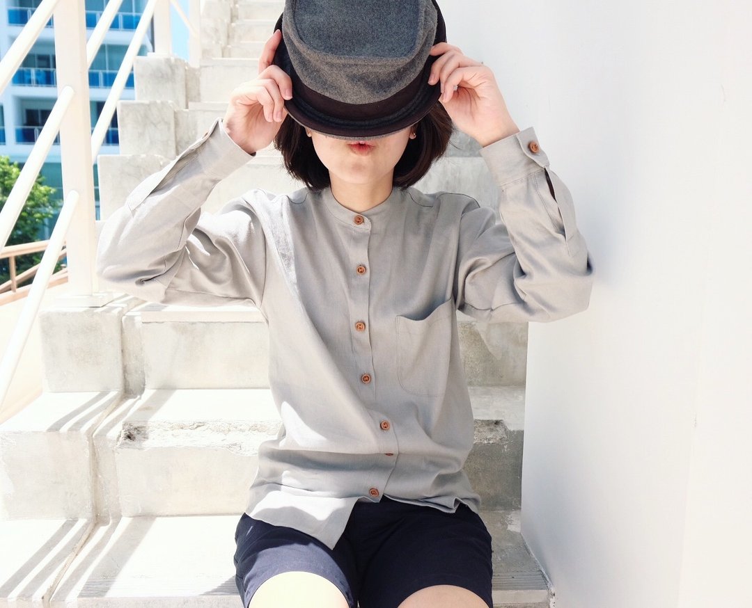 Linen Longsleeves-Mandarin Collar Shirt ( Pin Shirt ) : Cloud Color - 女装上衣 - 棉 灰色