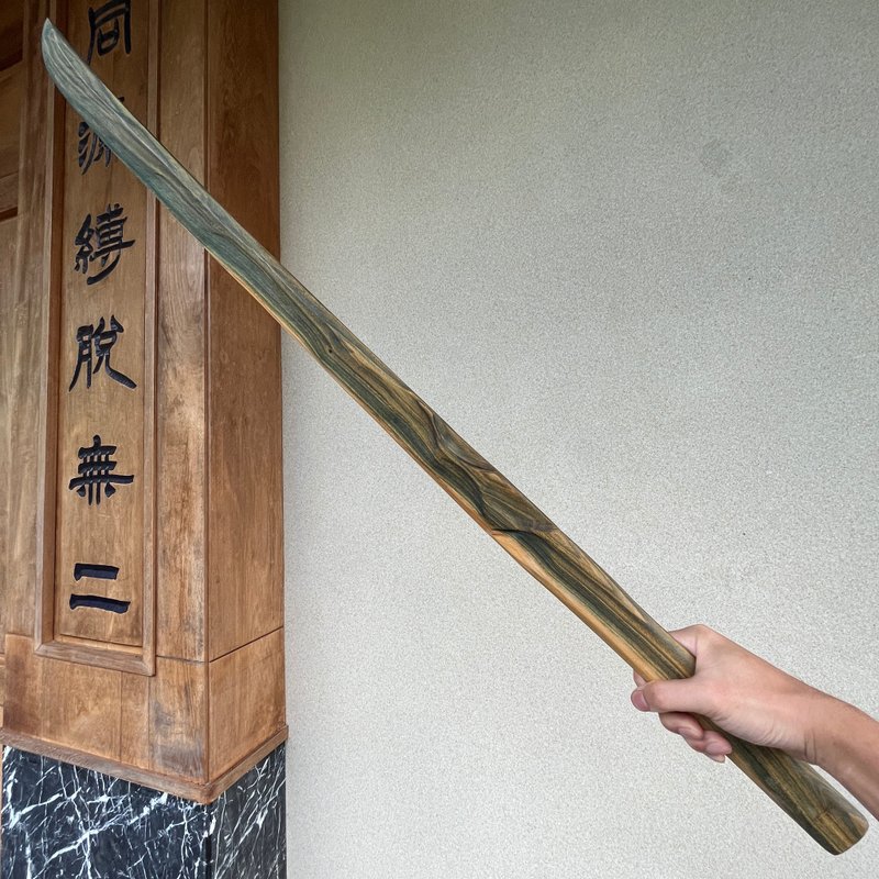我贩剑　妖刀　叶青　95厘米长　艺术木刀　手工木剑　绿檀　魔剑 - 摆饰 - 木头 绿色