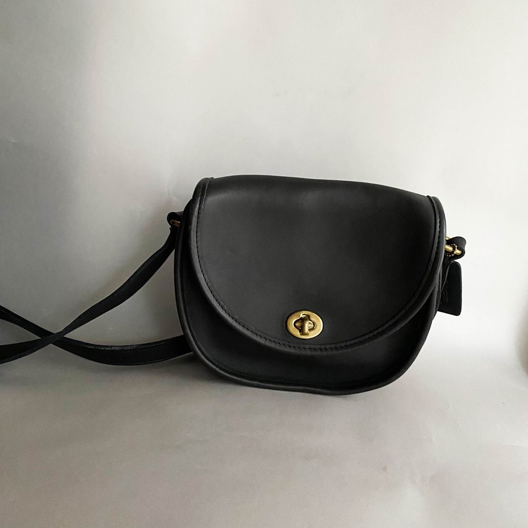 中古Coach│斜背包│侧背包│单肩包│真皮手袋│女友礼物│古着 - 侧背包/斜挎包 - 真皮 黑色