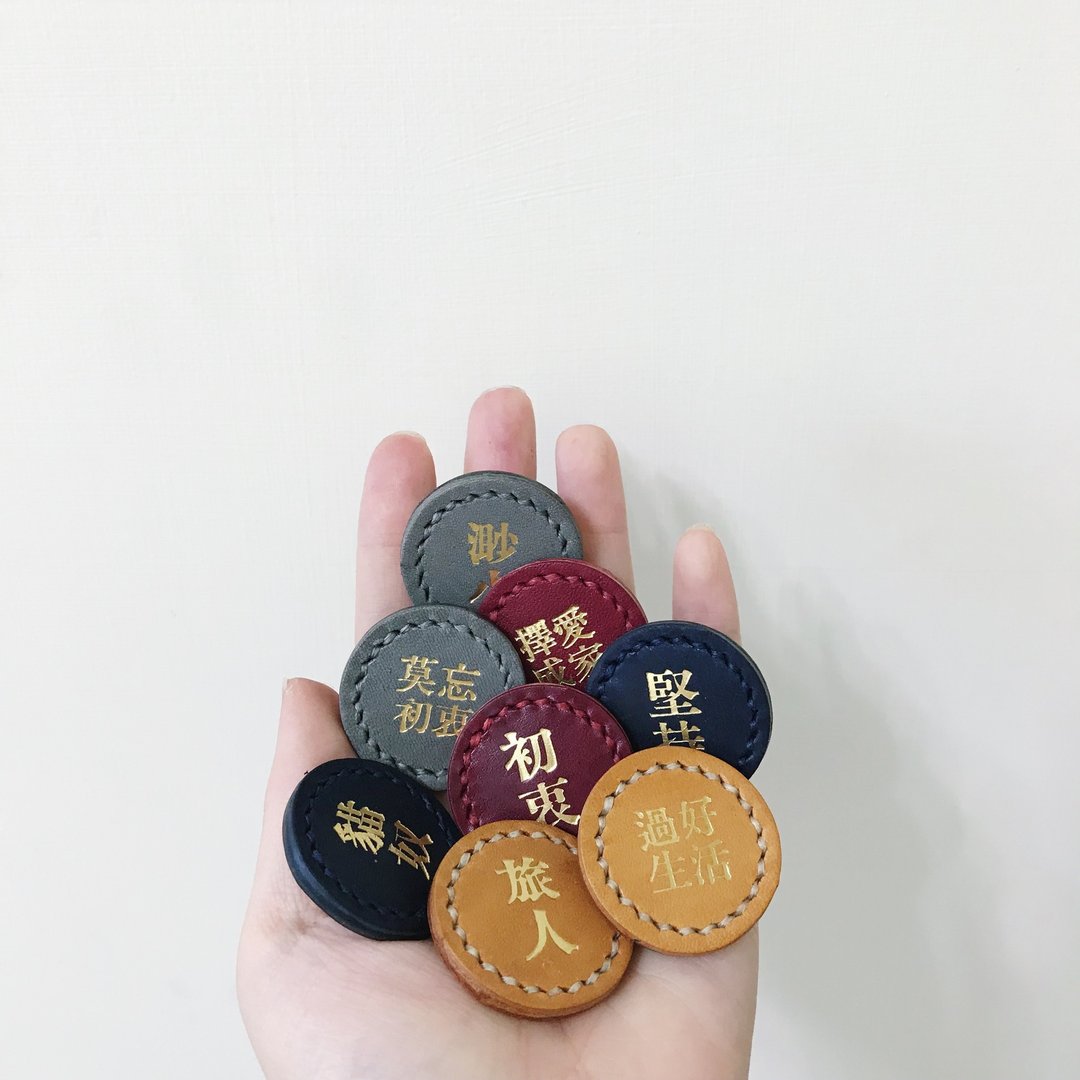 【yijuofficial】 一句制作 YIJU - Pinkoi 香港魂实体店限定 - 胸针 - 其他材质 多色