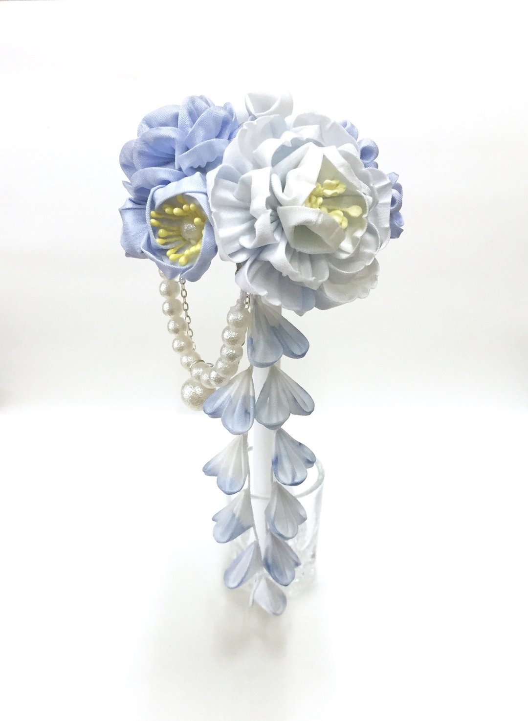 【若桑】《十二月花季。牡丹》花楹。つまみ细工发饰。石英蓝。和服发饰/和风布花/日本花簪 - 发饰 - 丝．绢 蓝色
