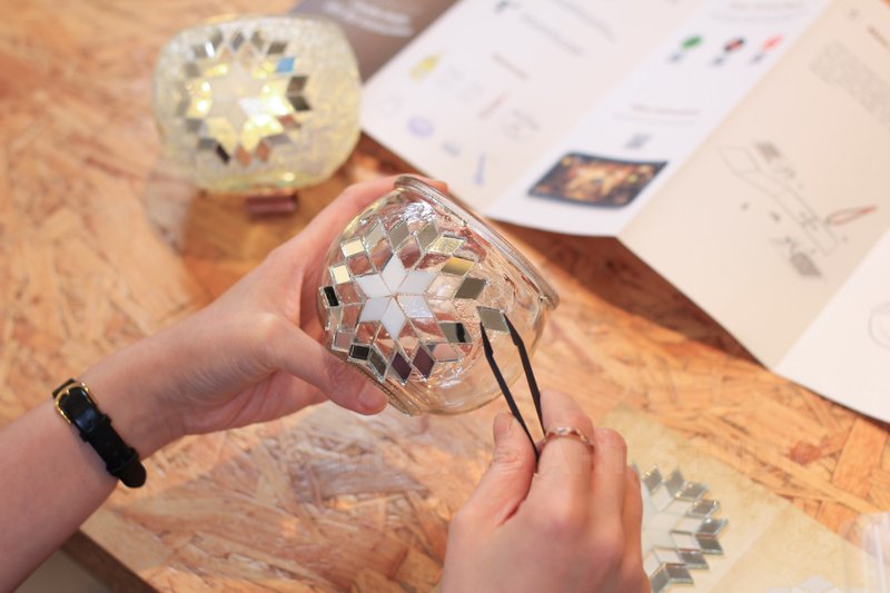 【DIY材料包】柔白棉花堡 • 土耳其马赛克烛台 • 送礼 • 居家 - 陶艺 - 玻璃 白色