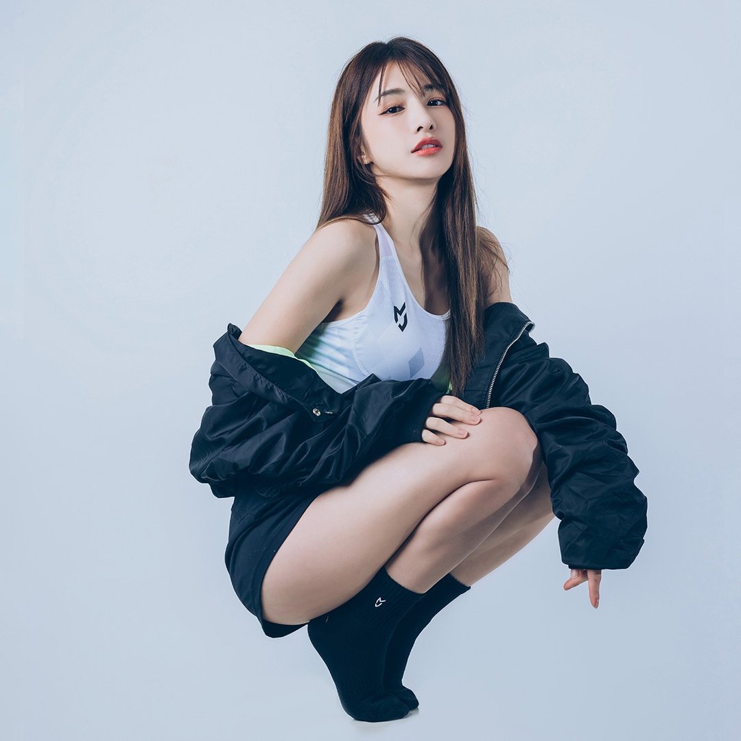 MJ中筒抗菌运动袜 黑 - 袜子 - 棉 
