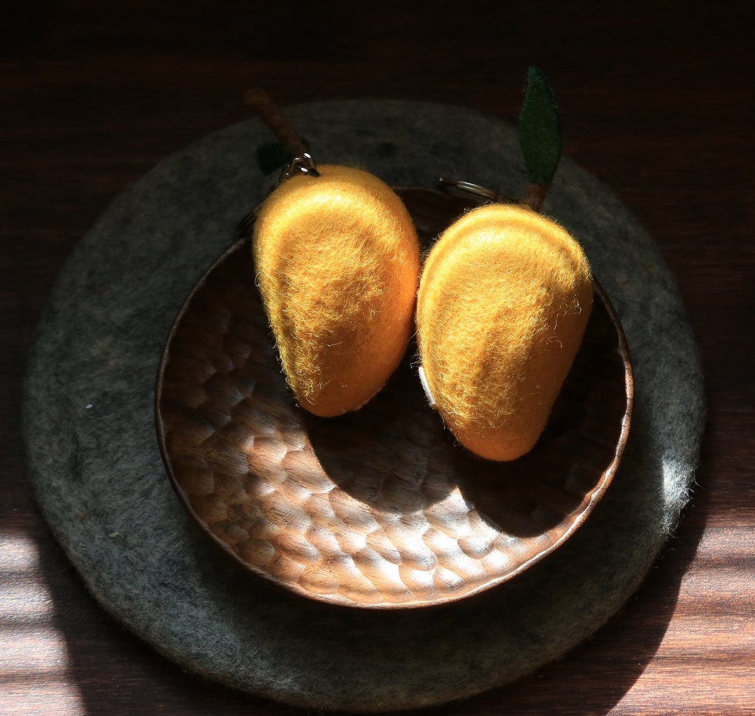 羊毛毡蔬果钥匙圈│金煌芒果 - 钥匙链/钥匙包 - 羊毛 橘色