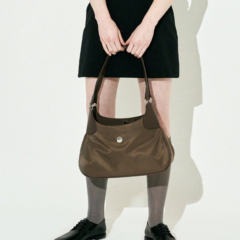 Korean Untidy Flare Bag - 手提包/手提袋 - 人造皮革 