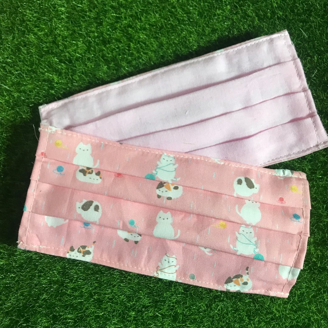 RABBIT LULU 猫咪玩毛线 韩国制薄棉布+二重纱款 口罩套 - 口罩 - 棉 粉红色