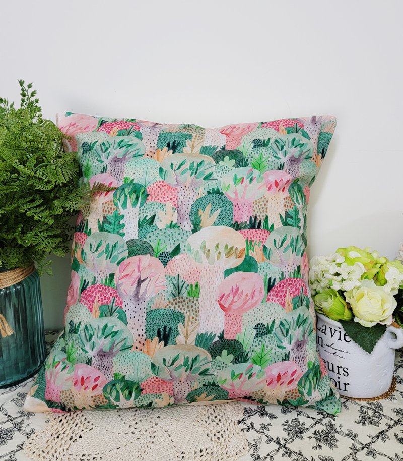 北欧风格粉红绿色森林图案抱枕靠枕靠垫枕套 - 枕头/抱枕 - 棉．麻 