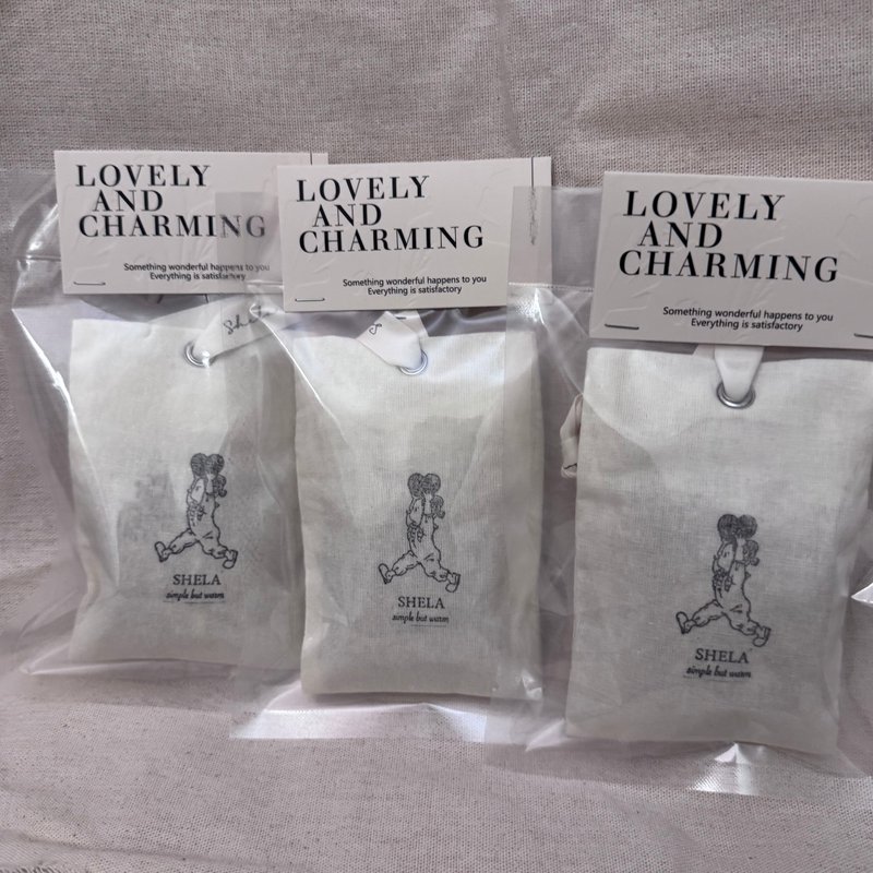 SHELA - 婚礼纪念小物-手作香氛袋 - 香薰/精油/线香 - 精油 卡其色
