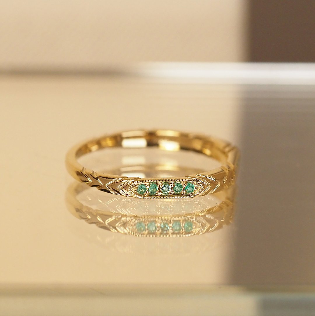 Green Magic Ring | 沙弗莱魔法戒指 | 18K 黄金 - 戒指 - 贵金属 金色