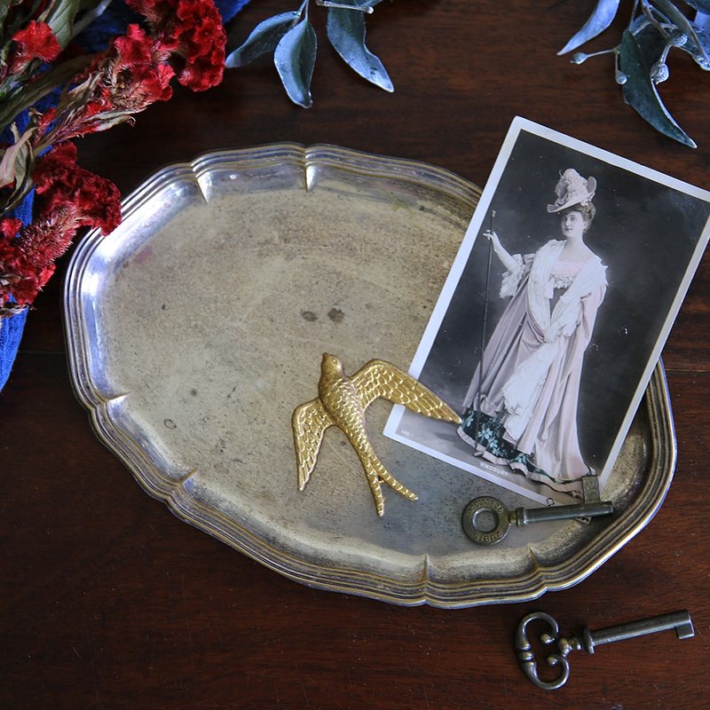 德国 花型古董盘 No.1 花形托盘 - 浅碟/小碟子 - 其他金属 