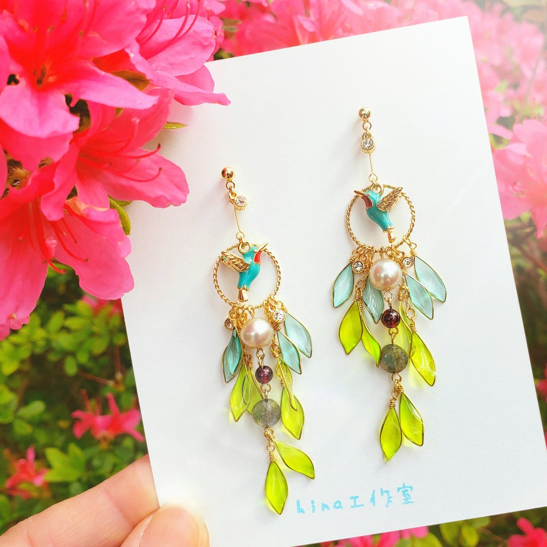 bird of paradise pierced/clip-on earrings - 耳环/耳夹 - 其他材质 蓝色