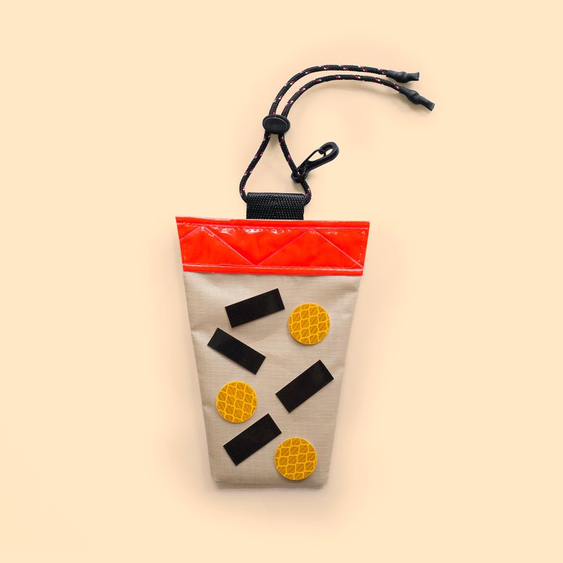 手作反光手摇饮-奶茶+仙草QQ  夜间反光吊饰  安全上路 - 自行车/周边 - 防水材质 卡其色