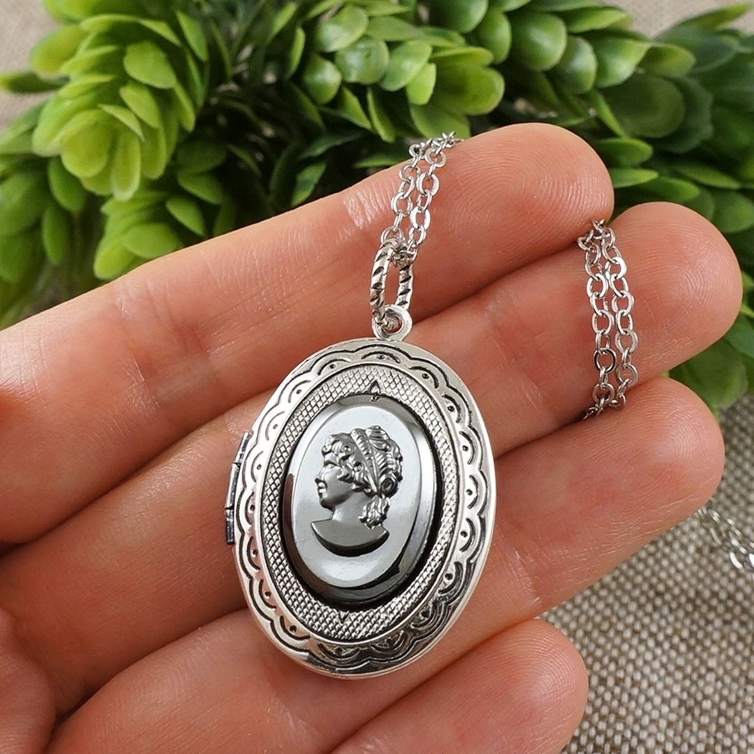 Dark Gray Vintage Glass Girl Lady Cameo Photo Locket Pendant Necklace Jewelry - 项链 - 玻璃 灰色