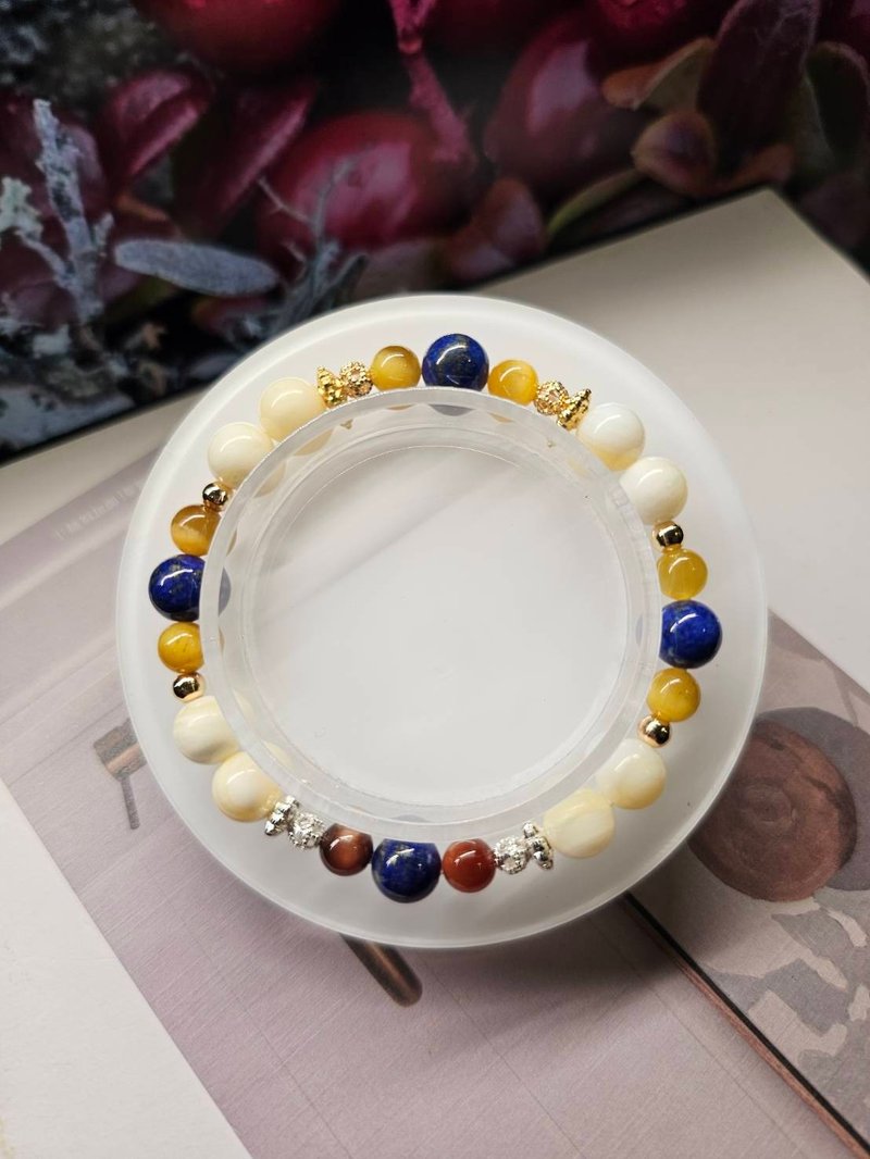 AgIo。~智慧与勇气~ 青金石 x 白松石 x 砗磲 x 虎眼石 设计手链 - 手链/手环 - 水晶 白色