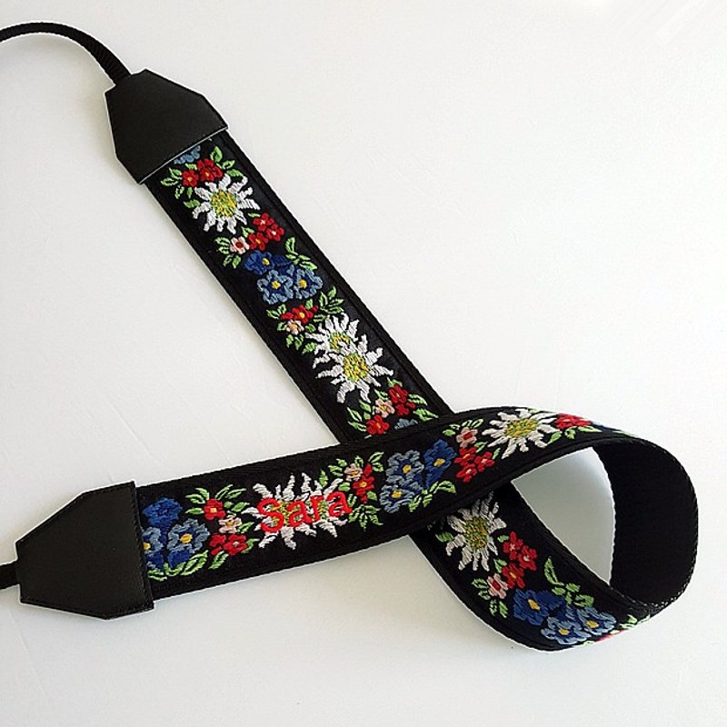 可定制 刺绣名字 刻字 复古 民族风 相机背带  相机挂绳 真皮拼接相机背带 乌克丽丽 Camera Strap - 相机 - 纸 