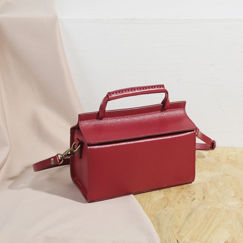 新款AMEET静物still life系列单肩斜跨手提盒子包5色 - 侧背包/斜挎包 - 真皮 红色