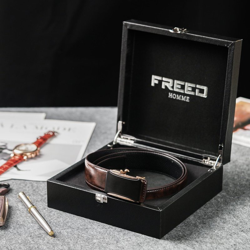 【FREED】极简雾黑方扣商务休闲头层牛皮皮带 - 咖啡色 - 皮带/腰带 - 真皮 咖啡色