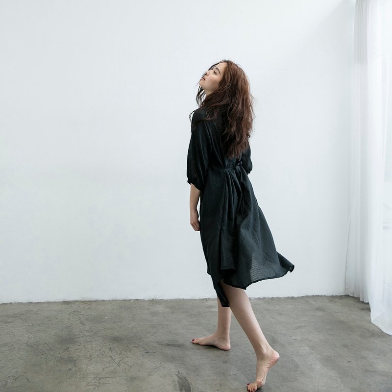 七分袖细褶洋装 - 黑 - 洋装/连衣裙 - 棉．麻 黑色