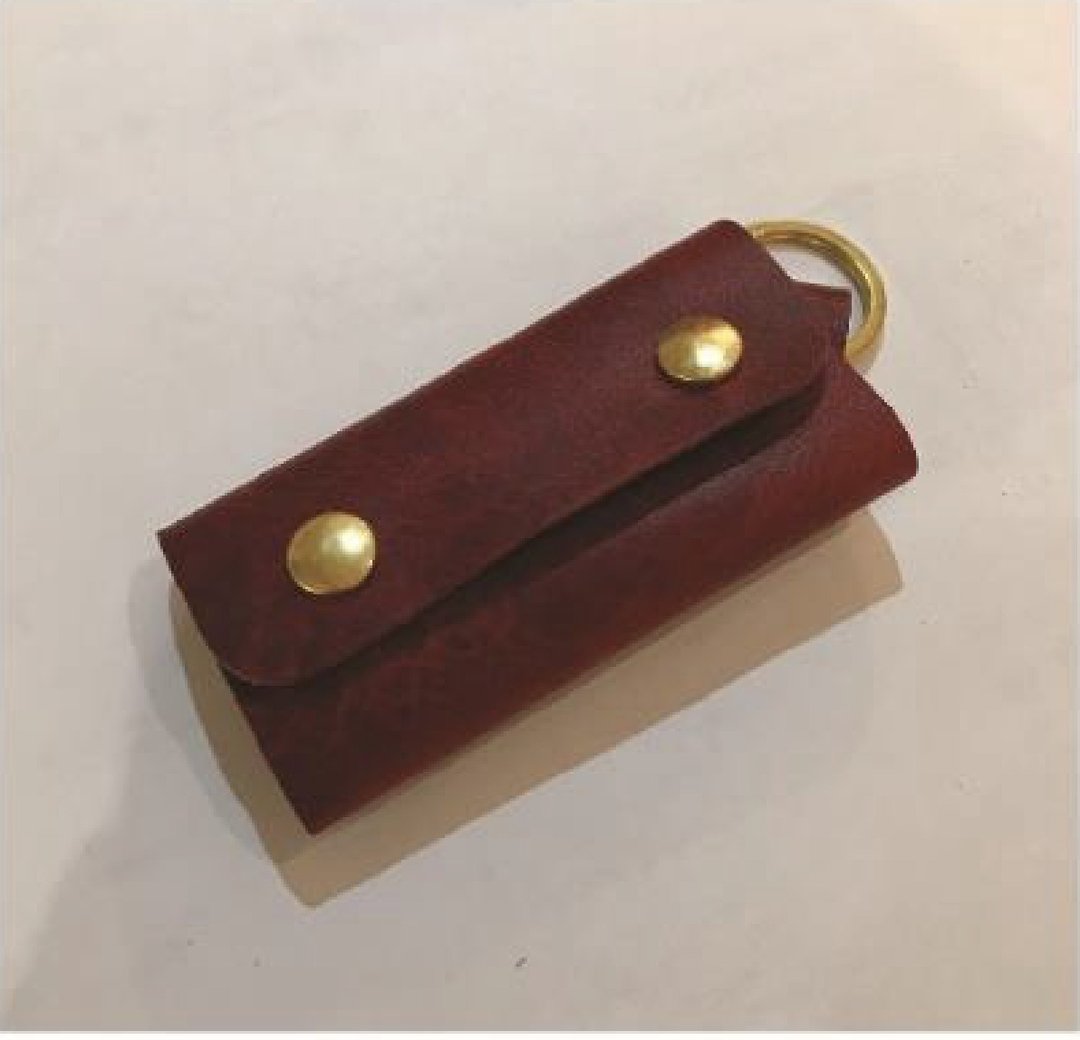 DIY Starter Kit – Leather craft at home – Key Pouch - 皮件 - 真皮 红色