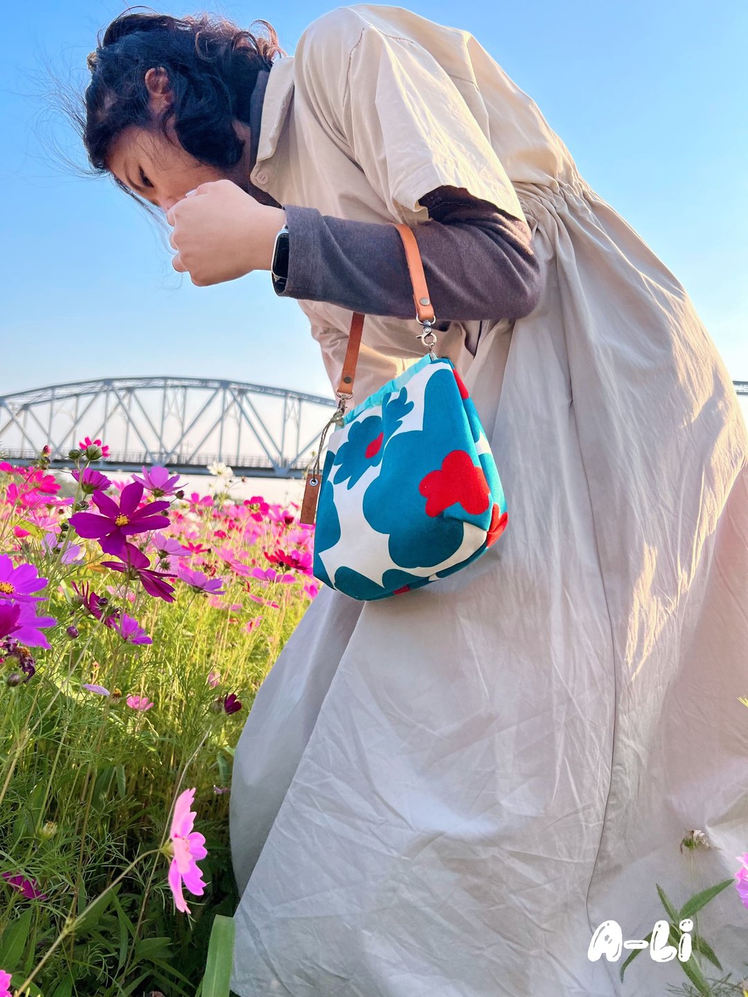 【接单制作】花漾日和 / 红蓝大花托特包/18厘米弹 - 手提包/手提袋 - 棉 多色