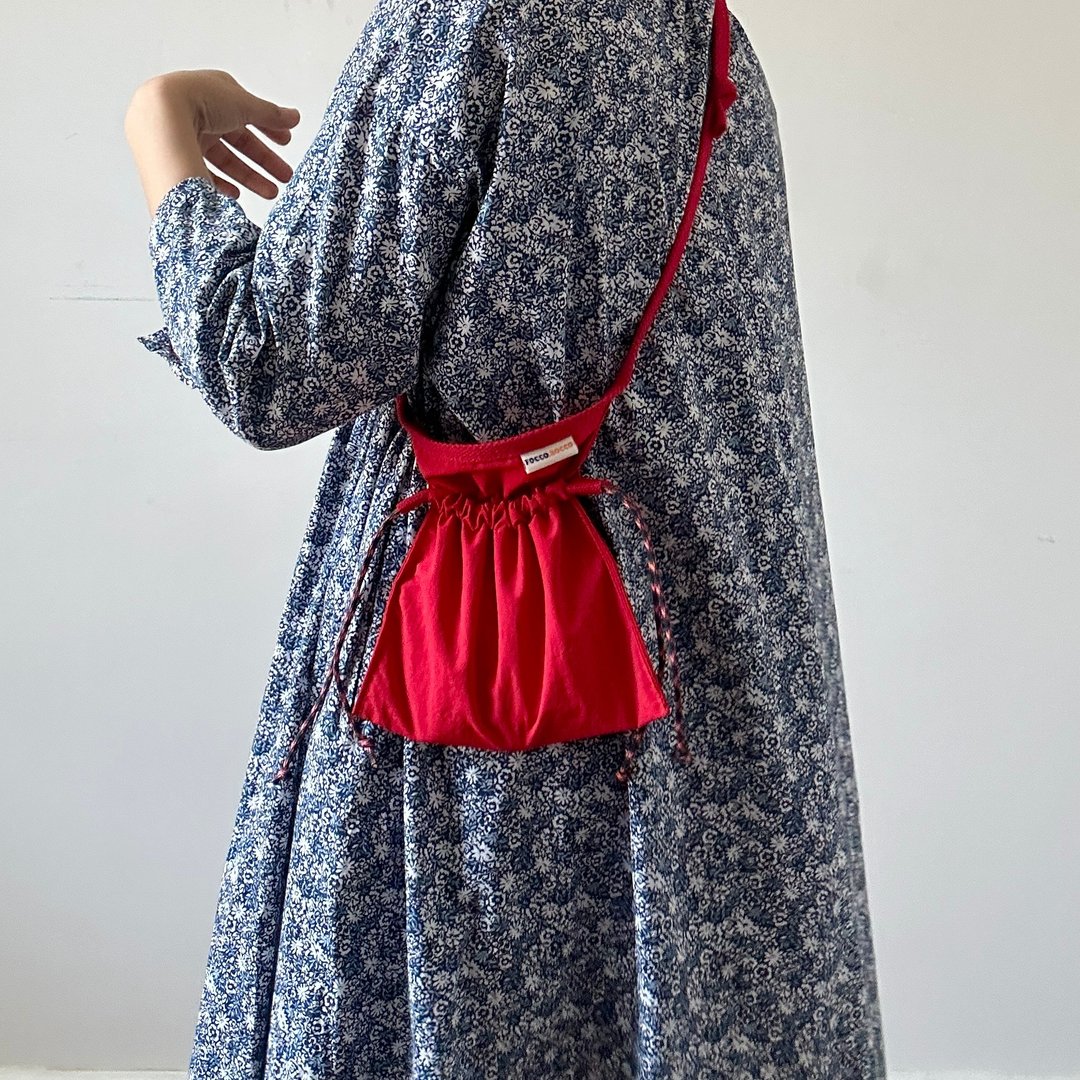 drawstring crossbody bag : RED ( 小巧红色束绳斜背包 ) - 束口袋双肩包 - 其他材质 红色