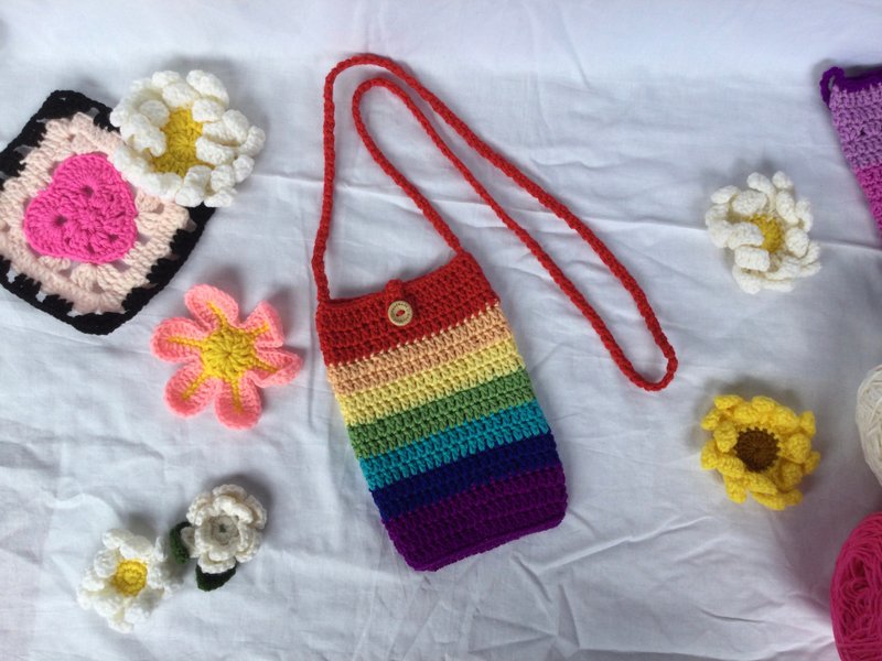 Crochet phone bag Handmade/shoulder bag/phone bag /rainbow bag - 侧背包/斜挎包 - 压克力 多色