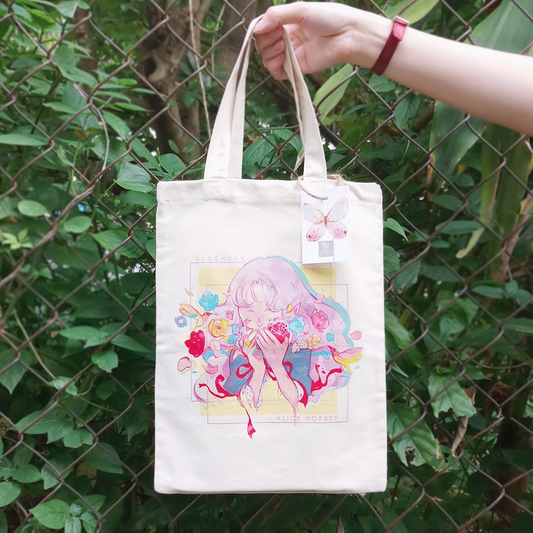 Alice Hobbey 送自选明信片 手绘水彩帆布袋 Tote Bag - 侧背包/斜挎包 - 棉 多色