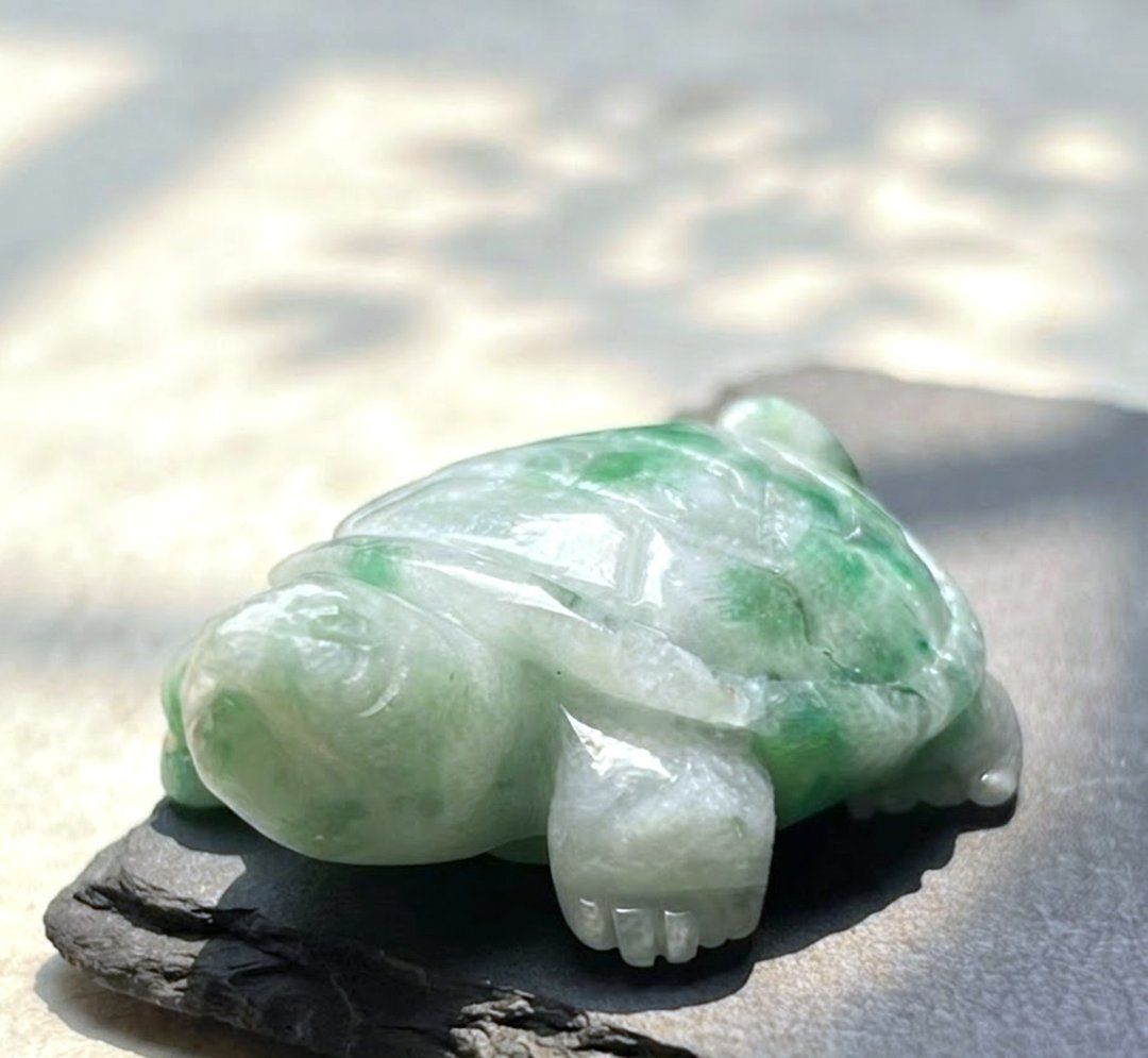 【吉祥·长寿】飘绿花翡翠乌龟 | 天然缅甸玉 A 货翡翠 | 送礼 - 吊饰 - 玉石 多色