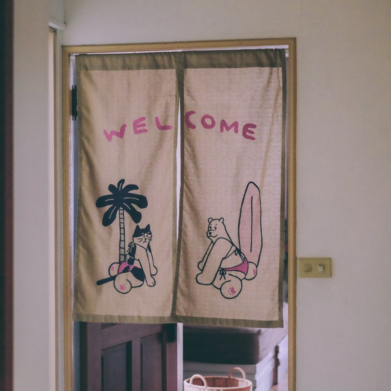 【1000元交换礼物 赠圣诞卡片信封组】欢迎光临 性感门帘 共2色 - 门帘/门牌 - 棉．麻 卡其色