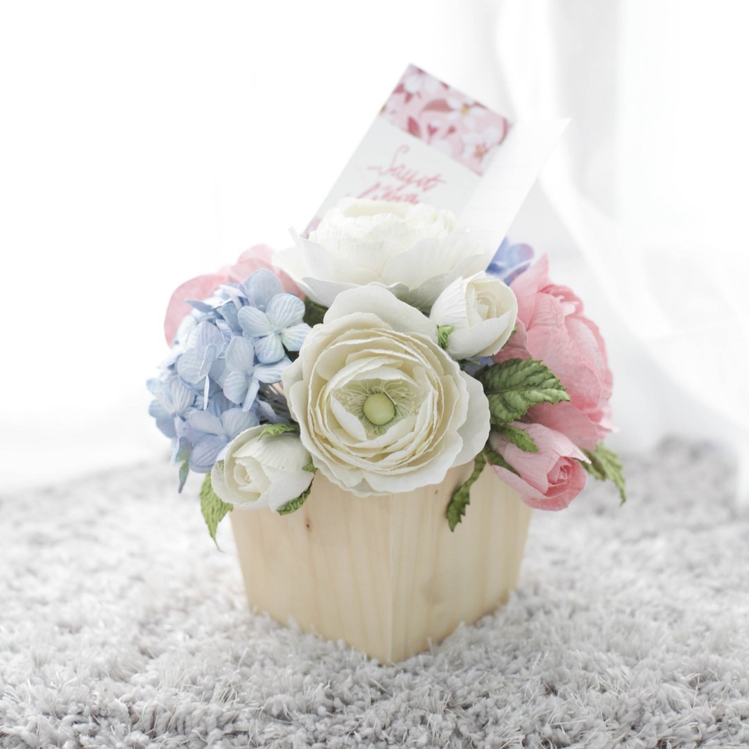 WP103 : Flower Decoration Table Wooden Pot Paper Flower Pastel Pink&Blue Size 5"x5.5" - 摆饰 - 纸 粉红色