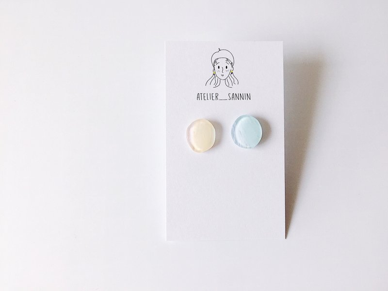 双色气球-圆圆气球/胖胖气球 贴耳耳钉 手绘 手工耳环 - 耳环/耳夹 - 其他材质 多色