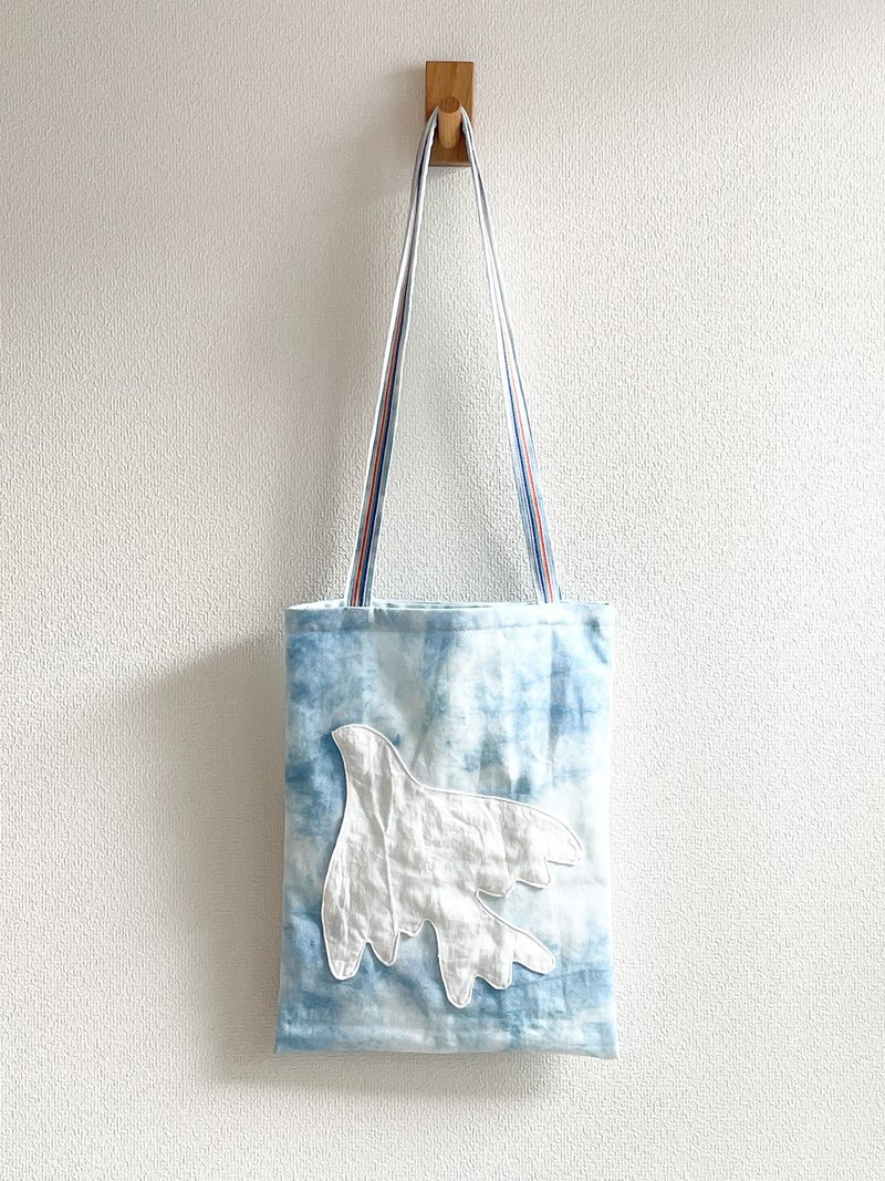 日本制 蓝染 扎染棉质托特包 升级再造品 鸽子 Japanblue tiedye Aizome Bird - 手提包/手提袋 - 棉．麻 蓝色