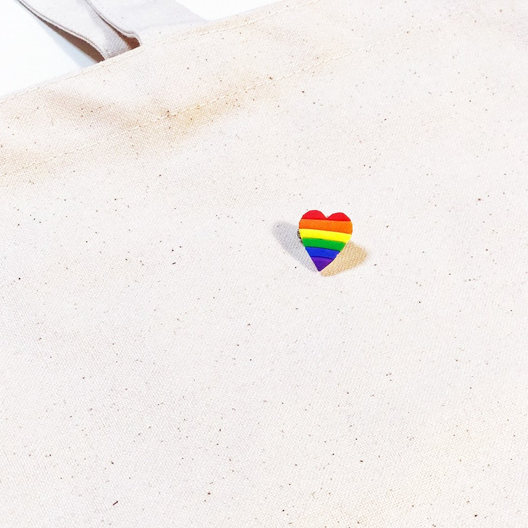 彩虹爱心 Pridetone Rainbow手作徽章别针 纪念礼物 情人节礼物 - 徽章/别针 - 粘土 多色