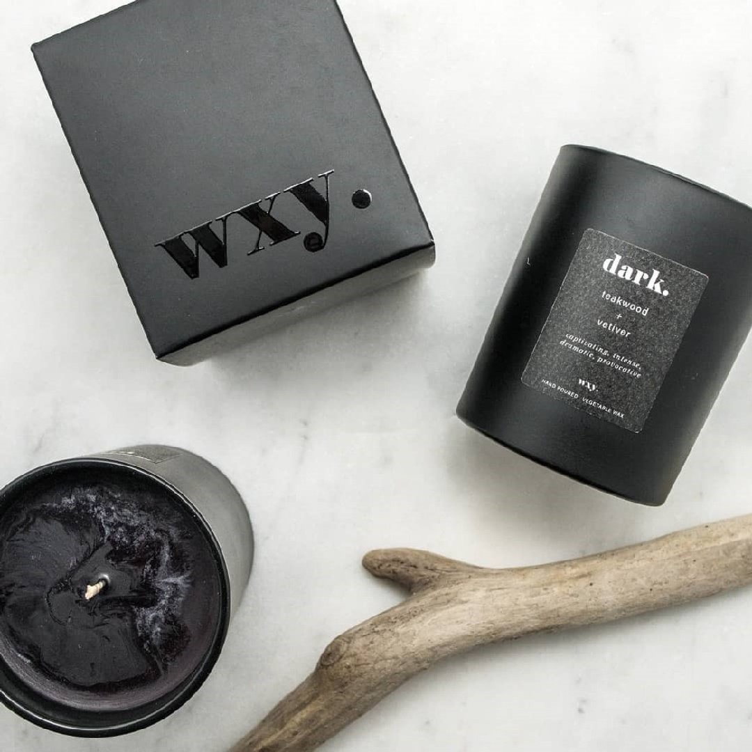 【英国 wxy】经典黑蜡烛- dark. 柚木 & 岩兰草 /200g - 蜡烛/烛台 - 玻璃 黑色