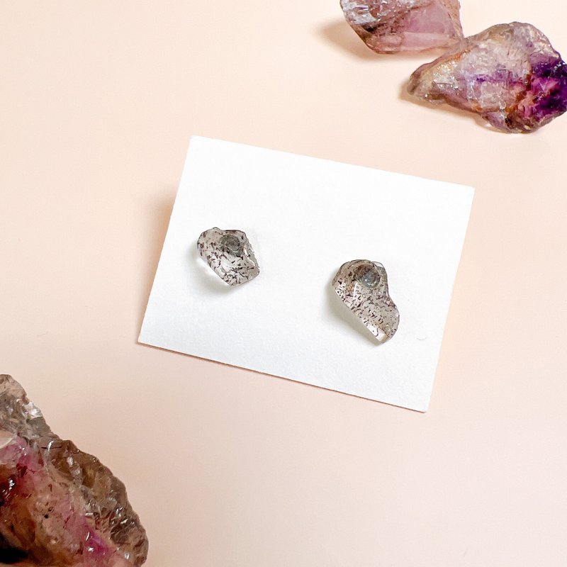 超高频率水晶 超七耳环 天然石 水晶耳环 饰品 - 耳环/耳夹 - 水晶 黑色