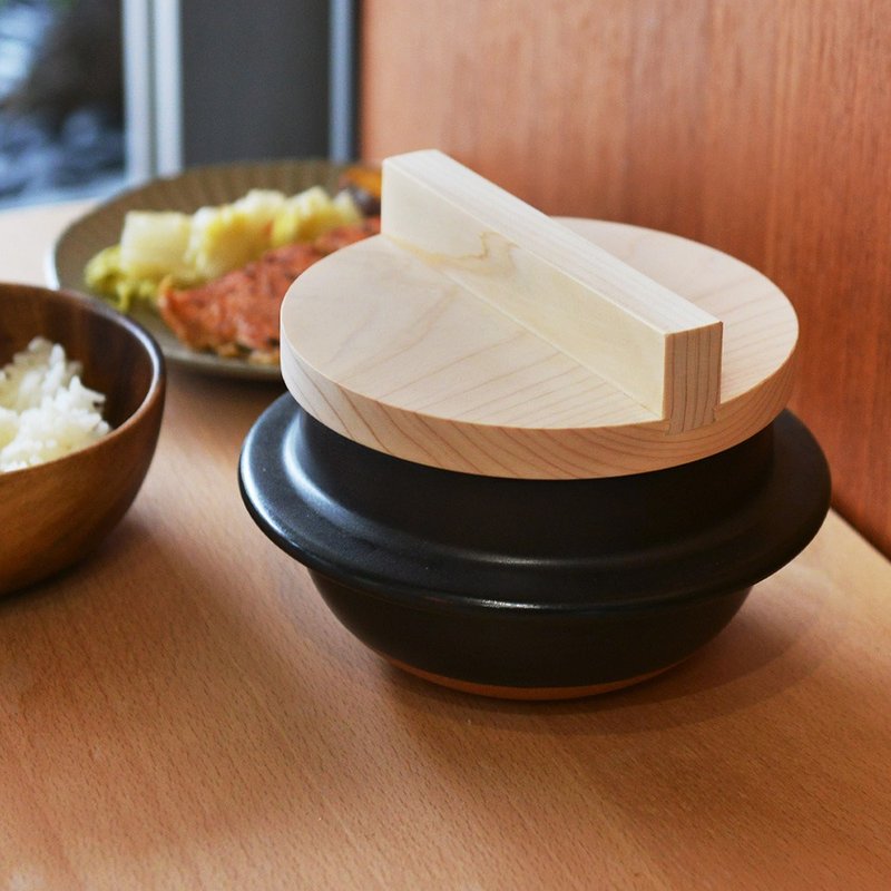 日本FORMLADY 日制万古烧一合炊木盖羽釜炊饭锅 - 锅具/烤盘 - 陶 黑色