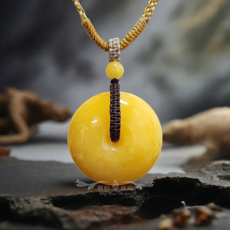 腾彪琥珀 天然鸡油黄蜜蜡 焦皮料 厚料满肉 平安扣挂坠 附保证卡 - 项链 - 半宝石 黄色