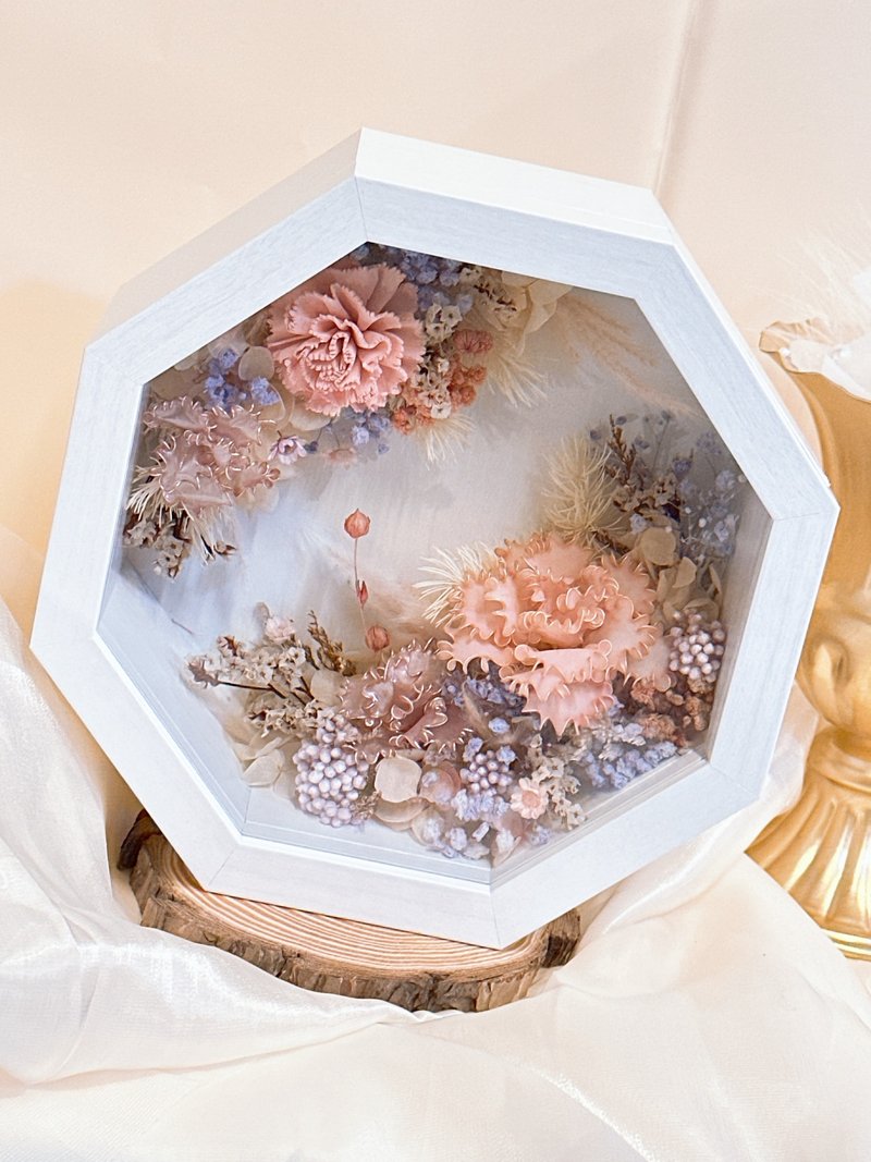 【蕓椛阁花艺手作】康乃馨八边玻璃花盒 - 干燥花/捧花 - 植物．花 多色