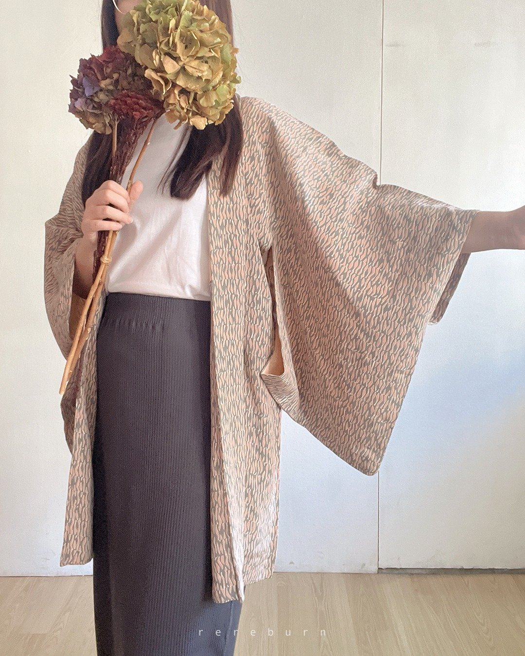 日本制和风印花薄款灰粉色古着羽织和服外套 - 女装休闲/机能外套 - 聚酯纤维 灰色