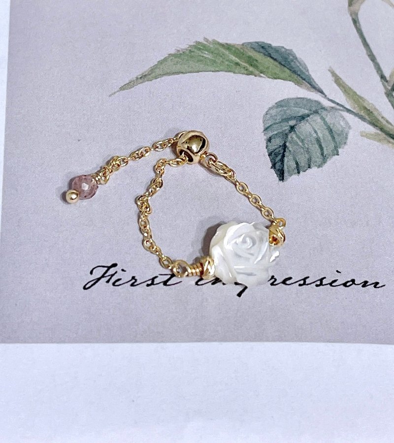 气质/玫瑰贝壳/草莓晶/守护爱情/14K包金戒指链可调节 - 手链/手环 - 其他金属 白色