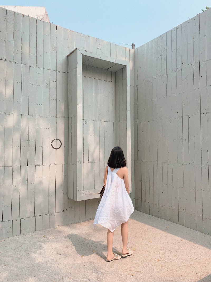 (预购 20 天) BIRUCHU 蝴蝶亚麻上衣：白色 - 女装上衣 - 亚麻 白色