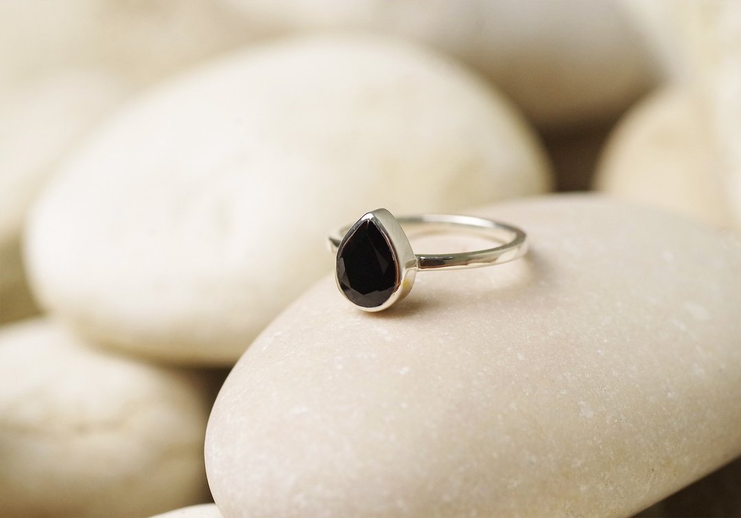 Black Spinel Ring - Gemstone Ring - 戒指 - 纯银 黑色